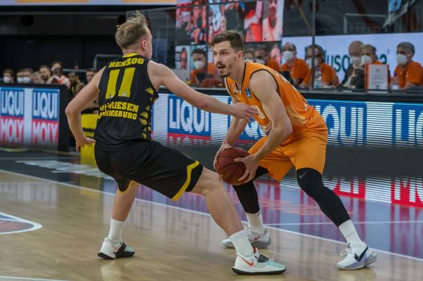 在压力山大 在压力山大