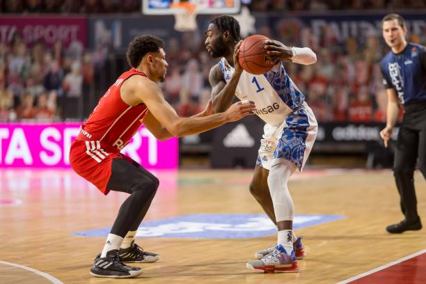 克伦克宣布 克伦克宣布